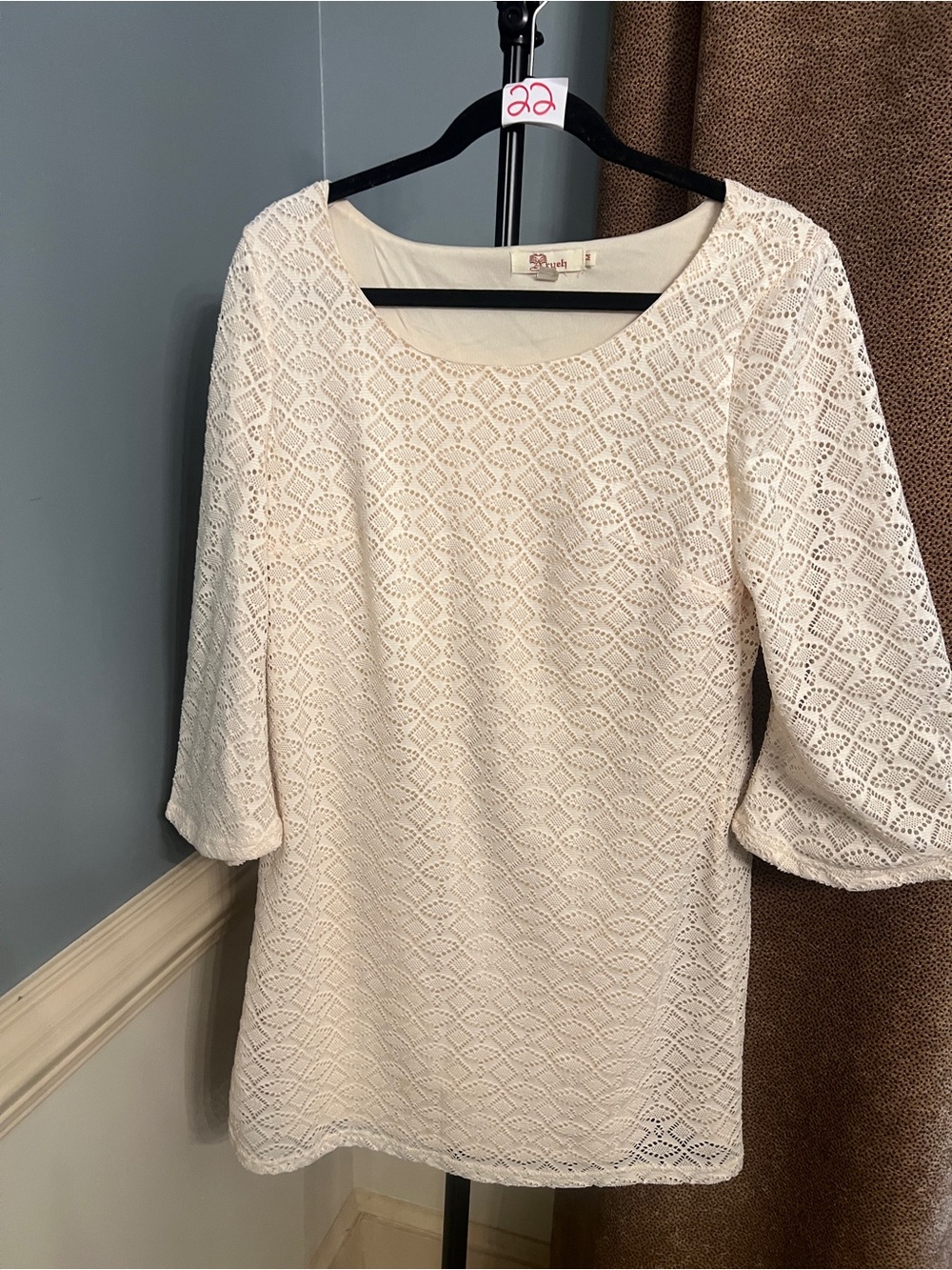 Aryeh Cream Lace Long Sleeve Shift Dress